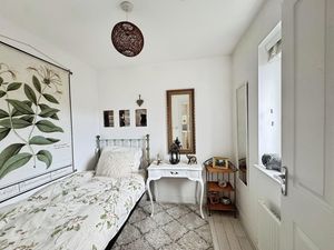 Photo 4- click for photo gallery